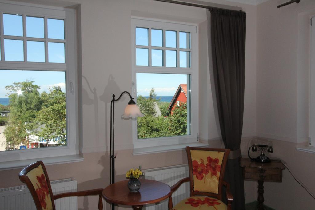 Hotel Zum Strandlaufer Ahrenshoop Rom bilde